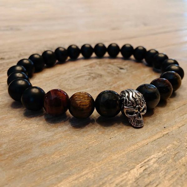 Hovedbilde Skygge – armbånd med hodeskalle i oksidert sølv