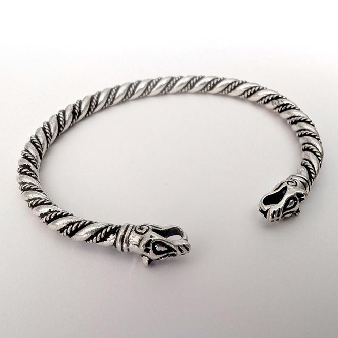 Hovedbilde Vikingarmring Ulvehoder - Sølvbelagt