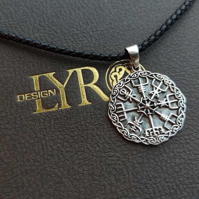 Hovedbilde Urds Vegvisir - Sølvanheng