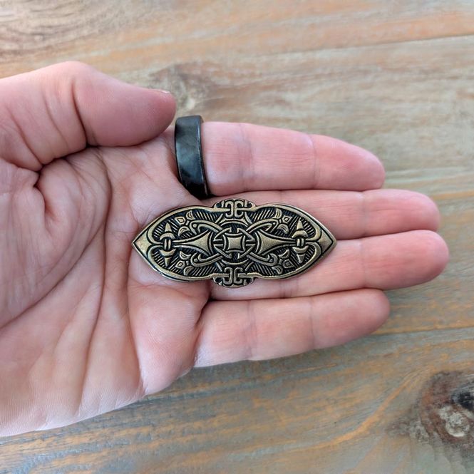 Hovedbilde Vikingbrosje Birka - Bronse